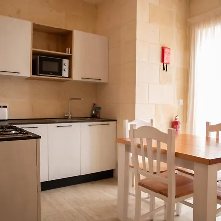 Ta' Pupa - Holiday home *